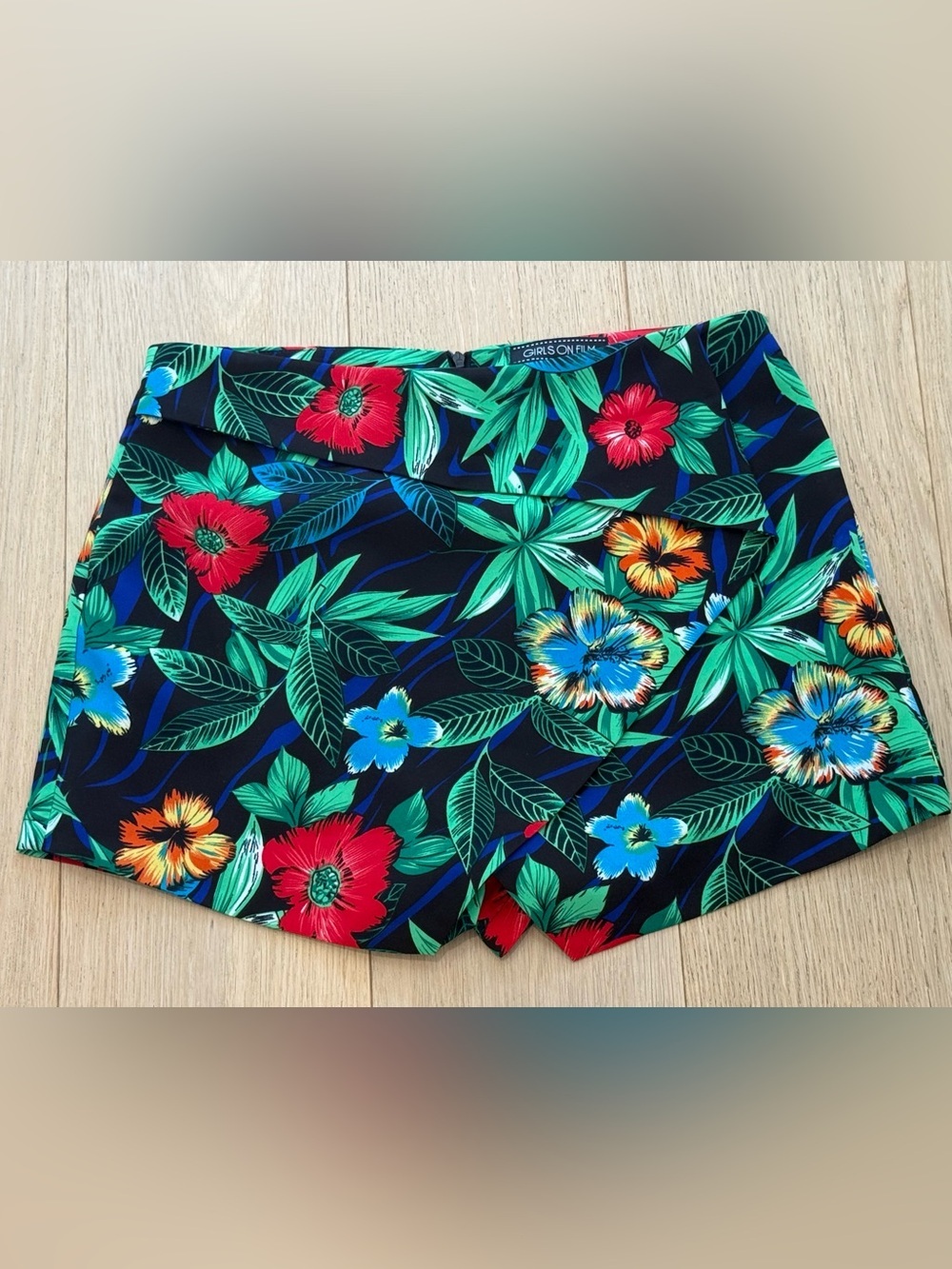 Girls On Film Tropical Floral Mini Skort Skirt Shorts Vacation Outfit Summer
